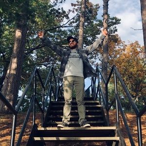 Meet your Posher, Mack